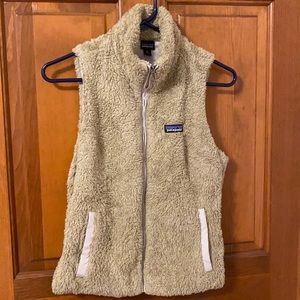 Patagonia women vest used
